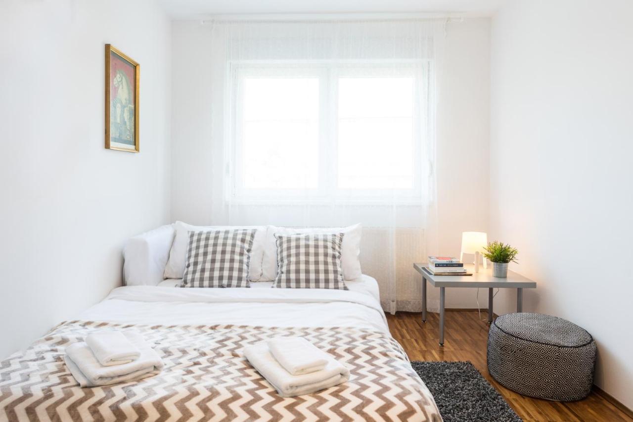 Spacious 2Bdr Apartment - Free Parking Zagreb Eksteriør billede