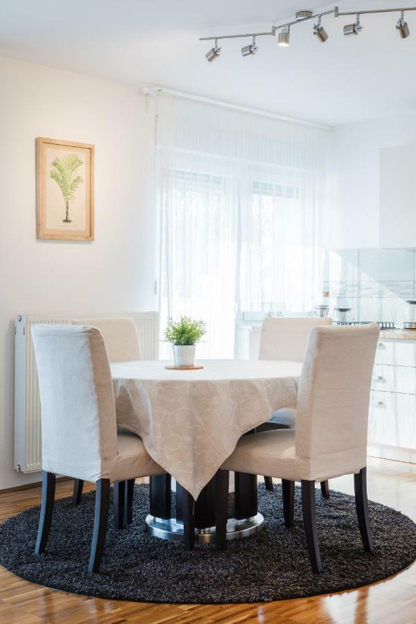 Spacious 2Bdr Apartment - Free Parking Zagreb Eksteriør billede